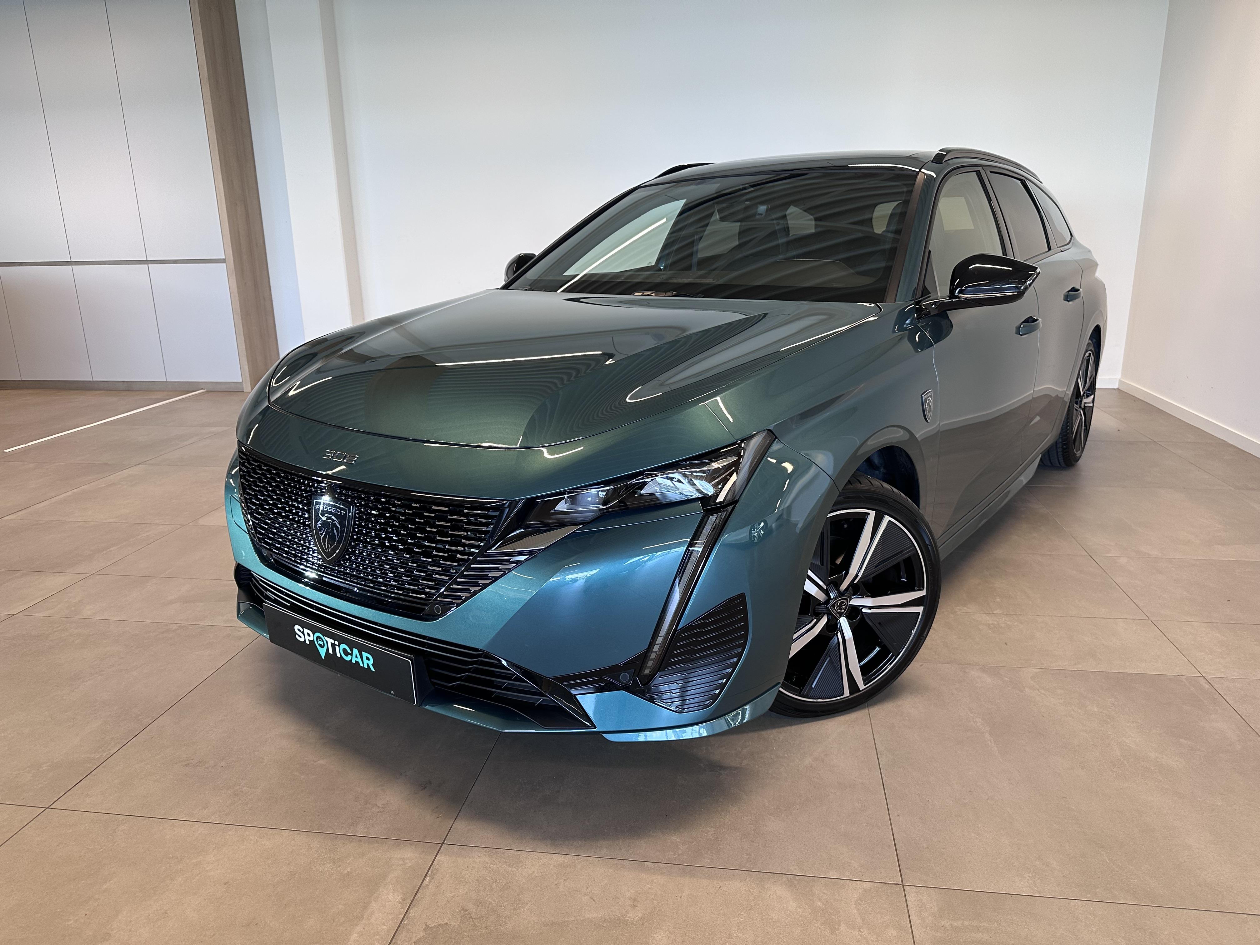 Peugeot Gt 1.2 Benzine 130 Eat 8