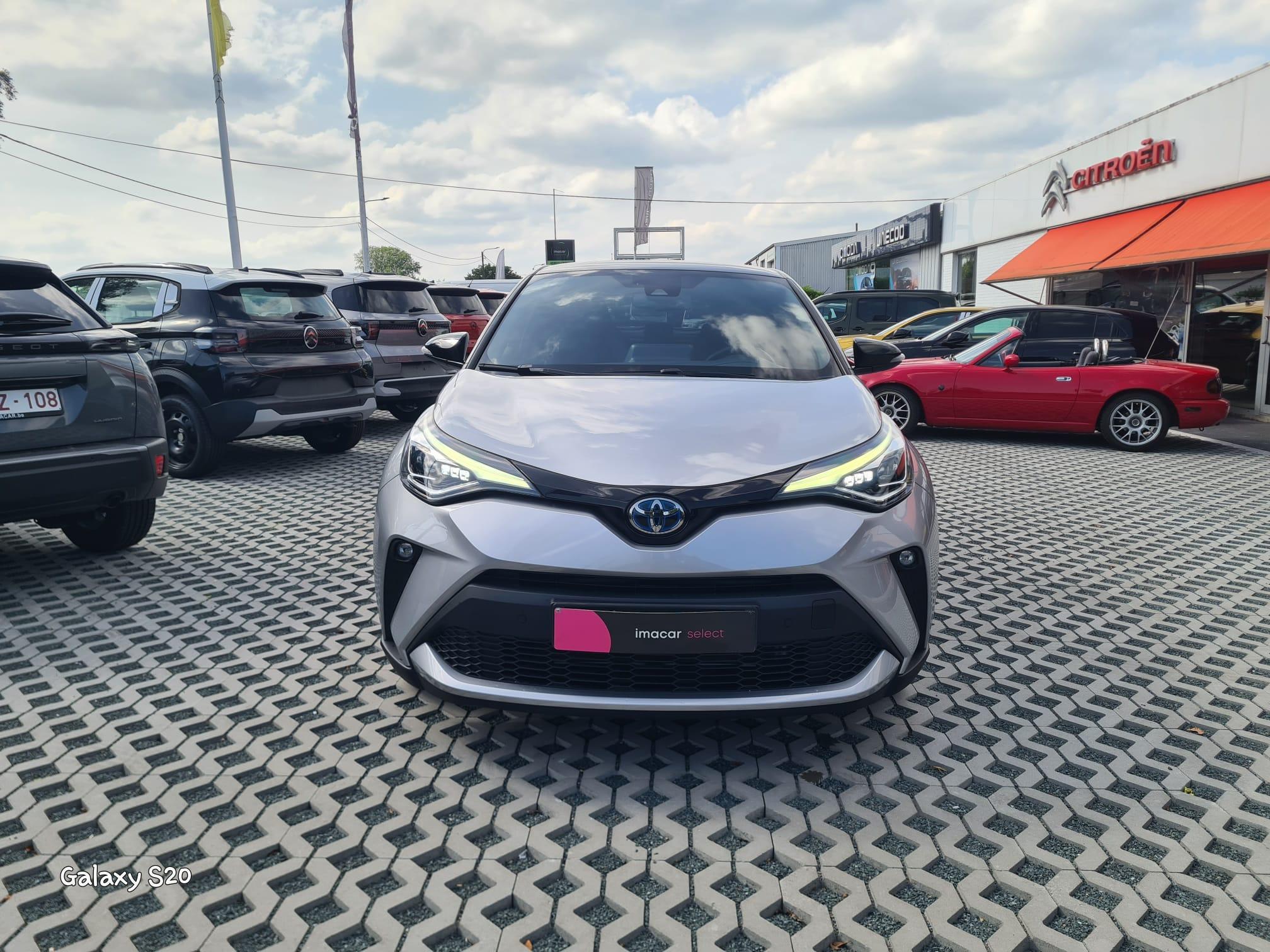 Toyota 2.0 Hybrid C-Hic Bi-Tone E-Cvt 5D 112Kw
